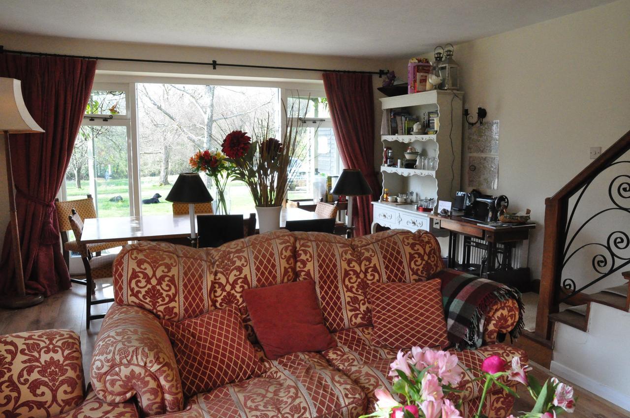 Wadhurst Little Tidebrook Farm Bed & Breakfast エクステリア 写真